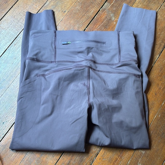 Lululemon Leggings - Picture 4 of 7